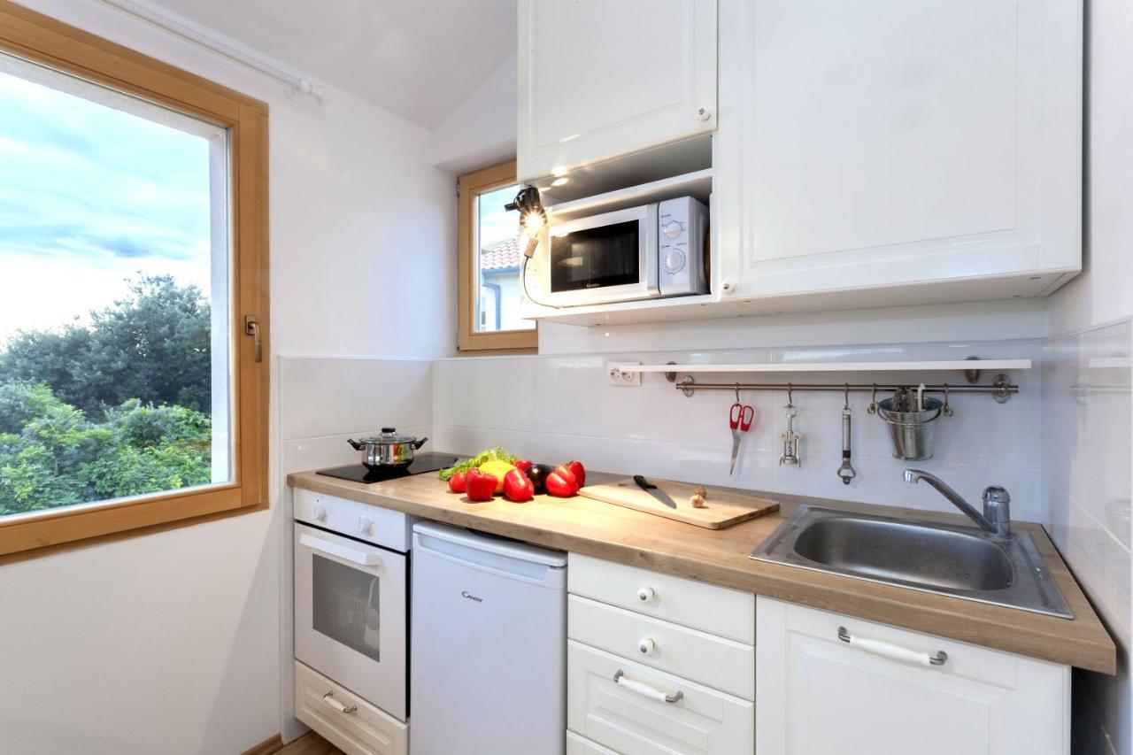 Studio Sea View Borik Ровінь Екстер'єр фото